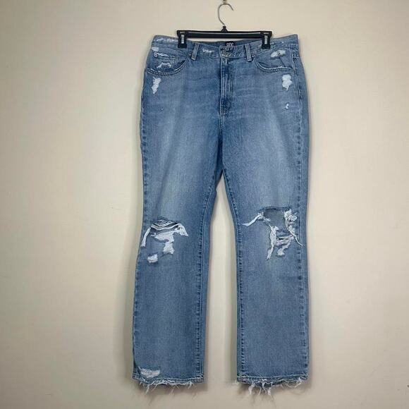 BDG Straight Leg Baggy Distressed Denim Jeans - Picture 1 of 3